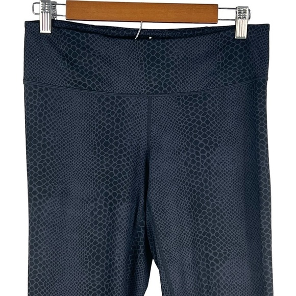 Tangerine WOMENS SNAKESKIN EMBOSSED CROPPED LEGGINGS‎ - Picture 1 of 10